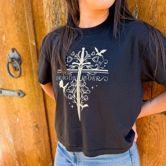 Dragon Rider Crop Tee – Fantasy Bookish Shirt | Boxy Cropped T-Shirt for Romantasy Readers